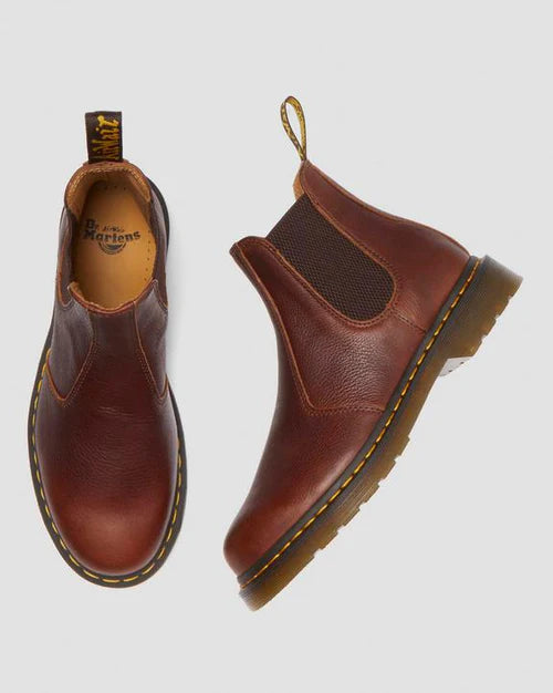 2976 Ambassador Leather Chelsea Boots - Cashew - Mens